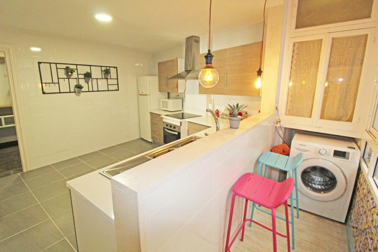 Centrico Y Espacioso Piso En Barrio Tranquilo Alicante Eksteriør bilde